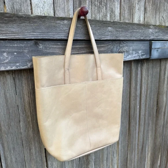 Able Selam 100% Leather Tote in Pebble 3 Deep Pockets Better with Age - Picture 4 of 11